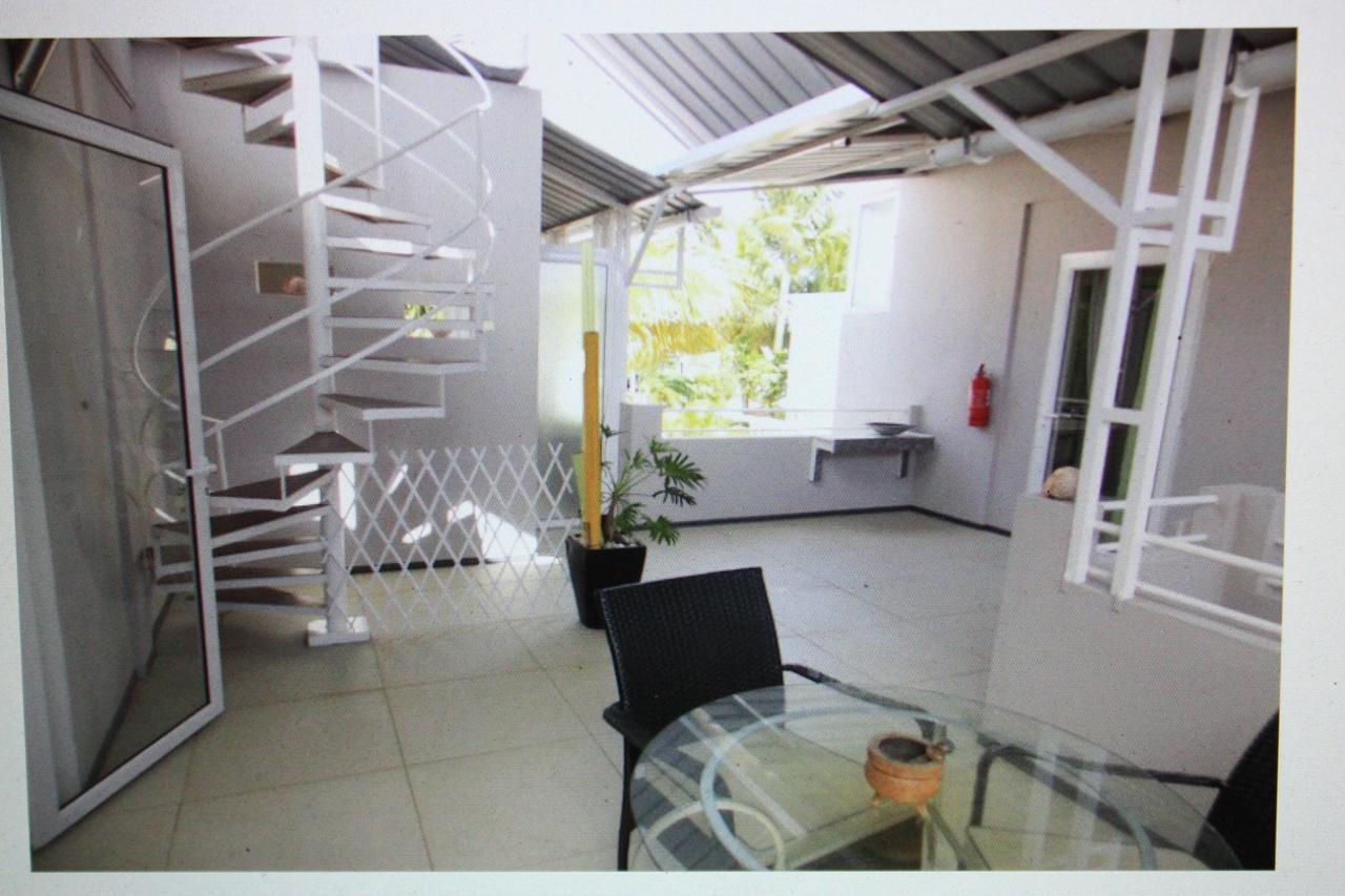 Seacret Bay Pereybere Beach Exterior foto