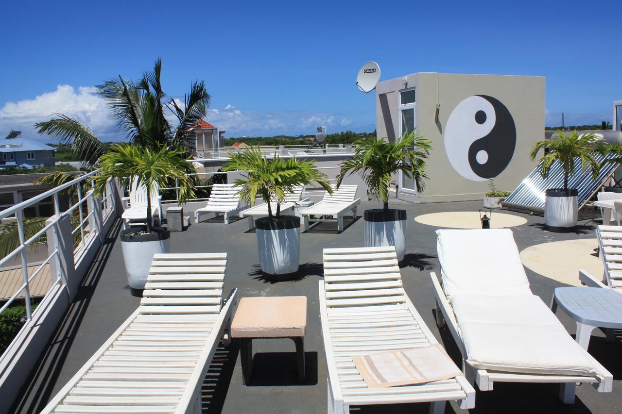 Seacret Bay Pereybere Beach Exterior foto